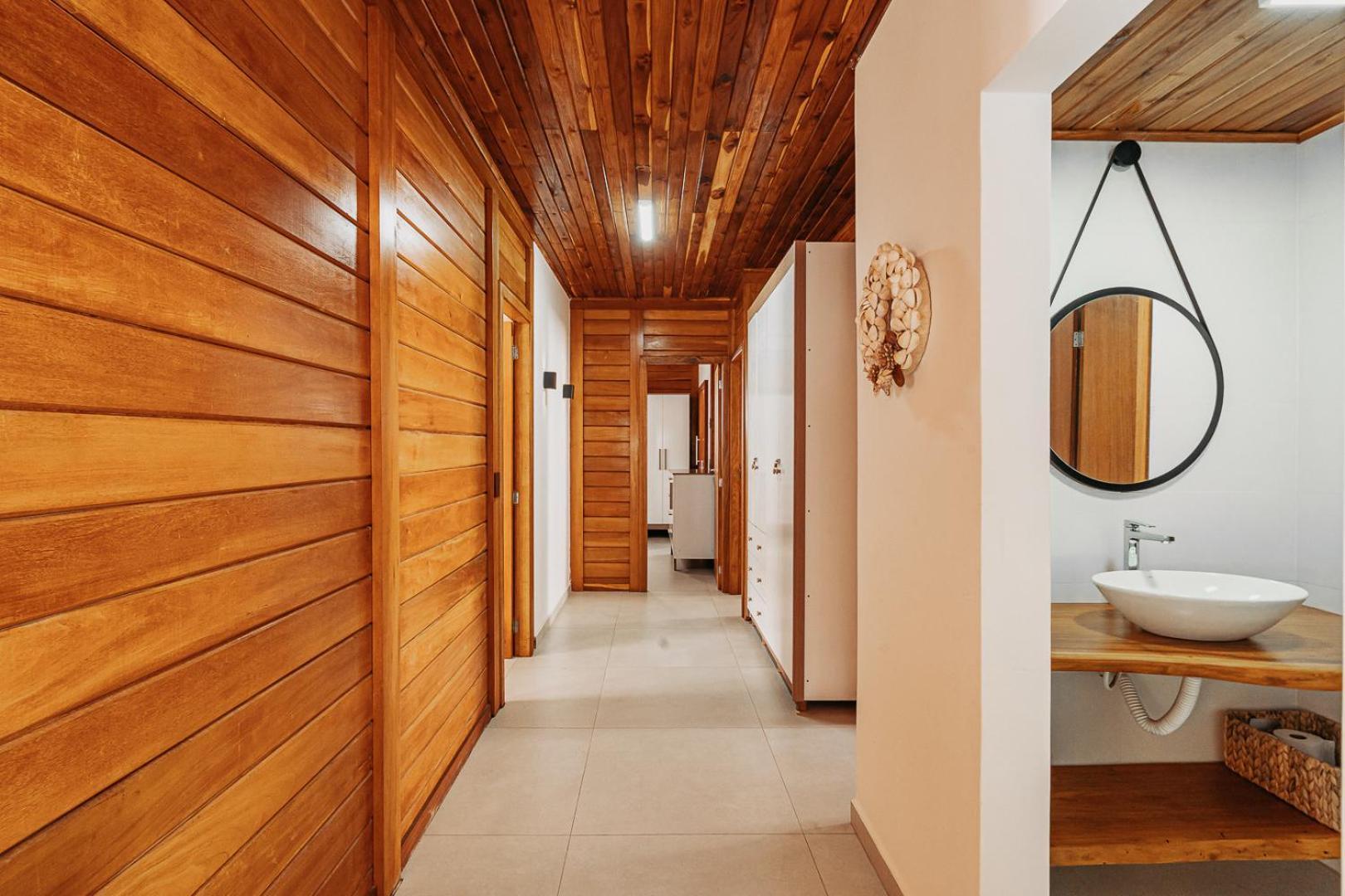 Casadecastelhanos, Quadra Do Mar De Castelhanos, 4 Suites Com Ar, Churrasqueira, Piscina, Hidromassagem, Cozinha Integrada Gourmet Ideal Para Familia E Amigos Anchieta  Luaran gambar