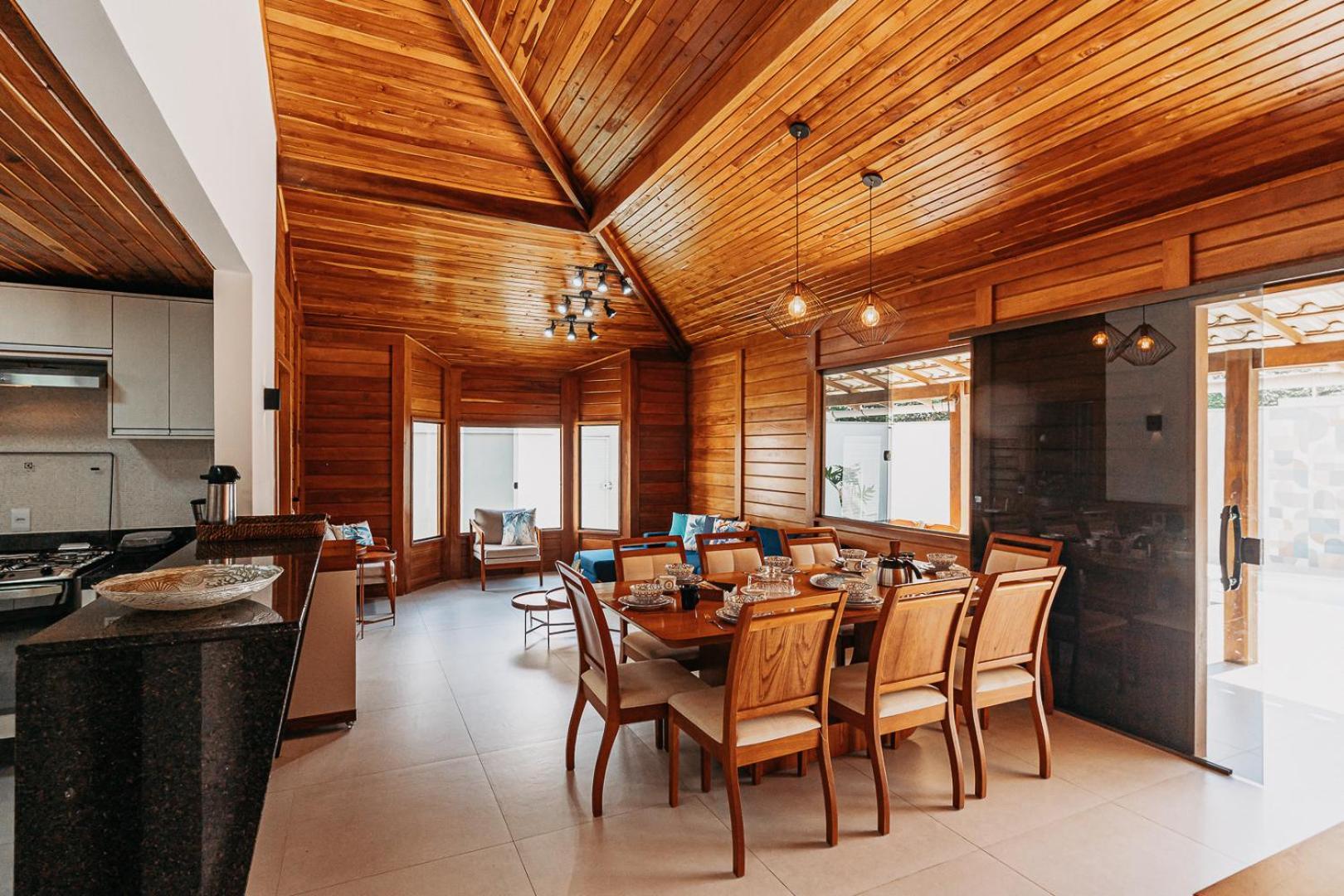 Casadecastelhanos, Quadra Do Mar De Castelhanos, 4 Suites Com Ar, Churrasqueira, Piscina, Hidromassagem, Cozinha Integrada Gourmet Ideal Para Familia E Amigos Anchieta  Luaran gambar